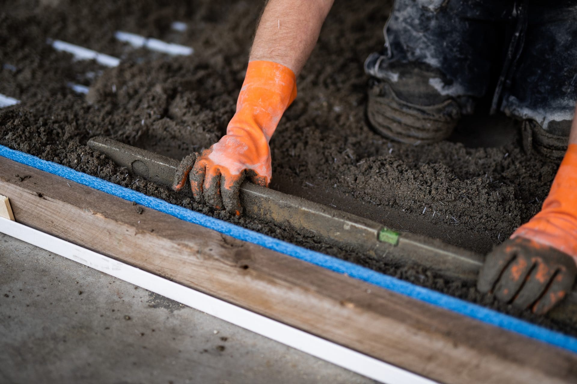 Wat kost cementdekvloer? - Van Berlo Cementdekvloeren