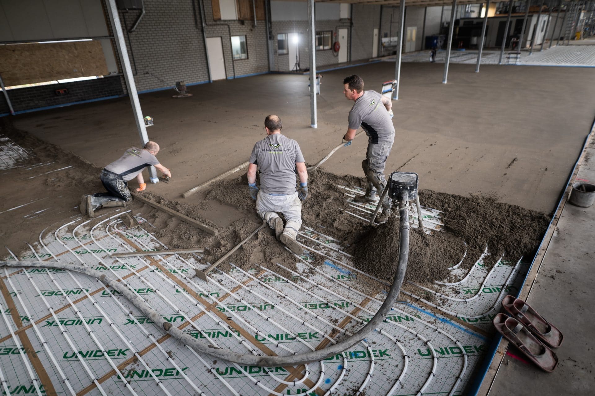 Zandcement dekvloer vloerverwarming